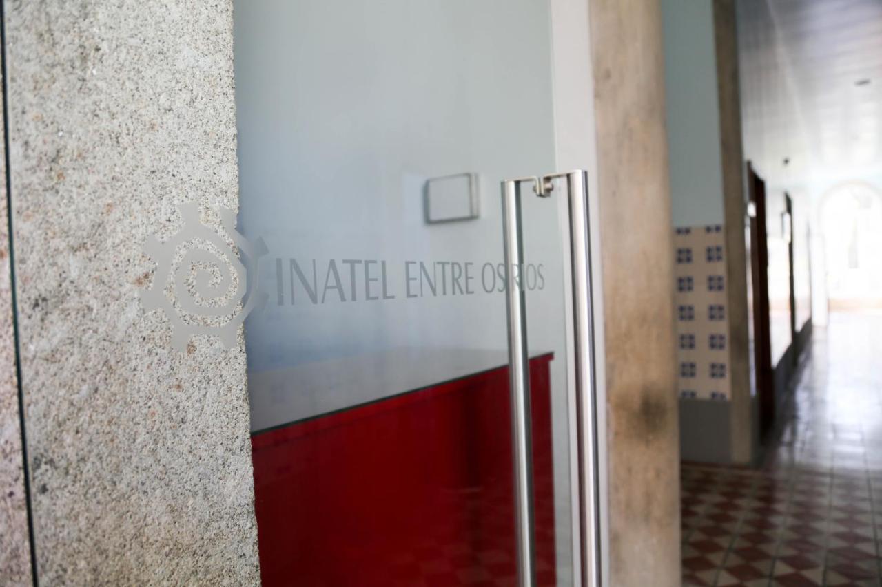 Отель Inatel Entre-Os-Rios Portela  Экстерьер фото