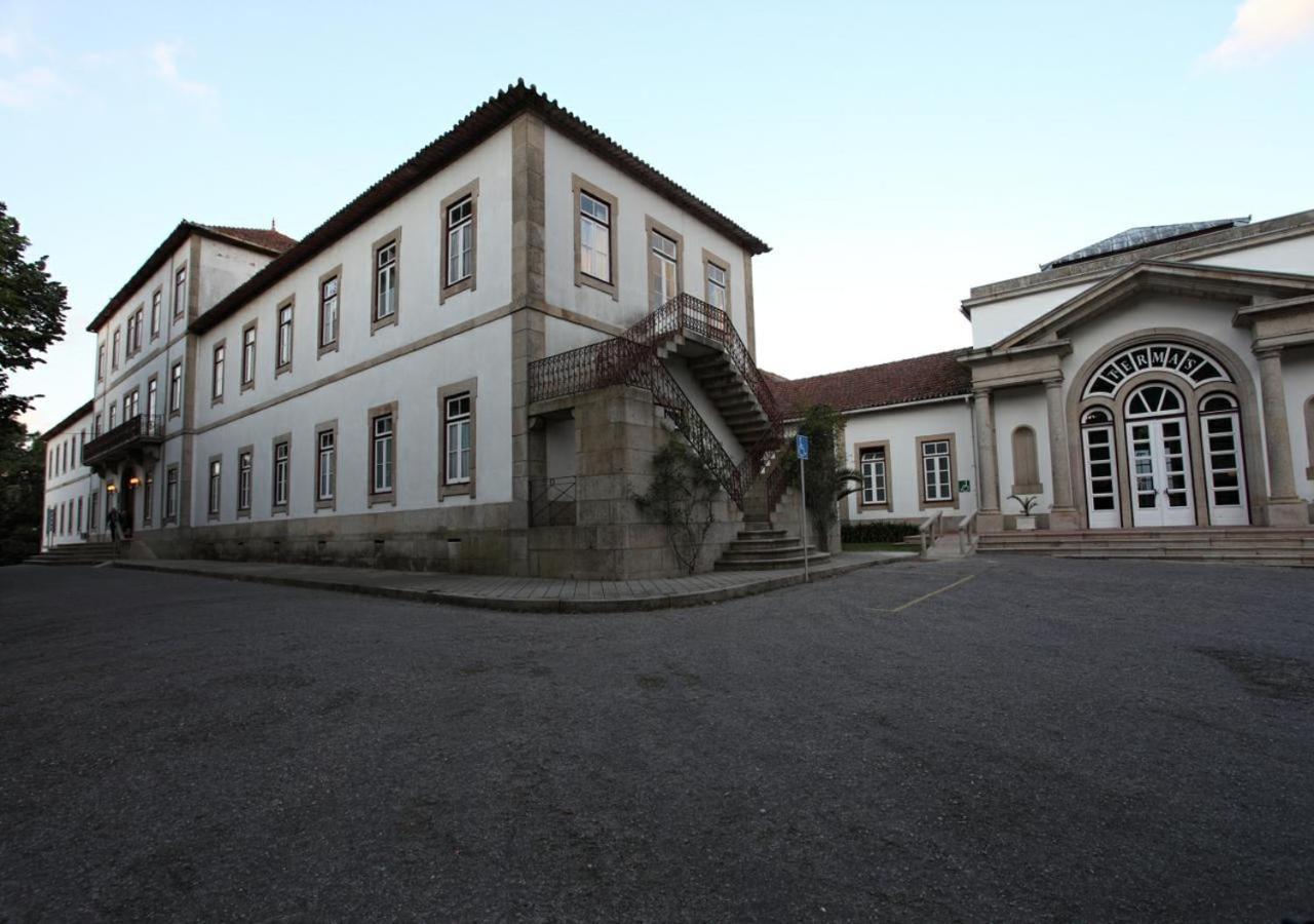 Отель Inatel Entre-Os-Rios Portela  Экстерьер фото